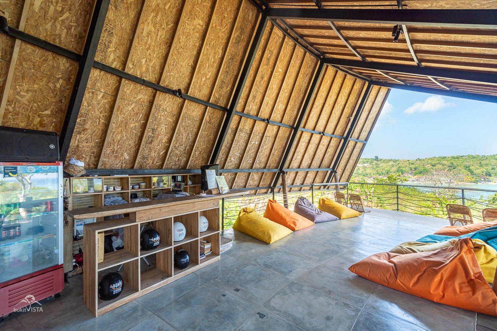 Bong Hostel Nusa Lembongan Exterior foto