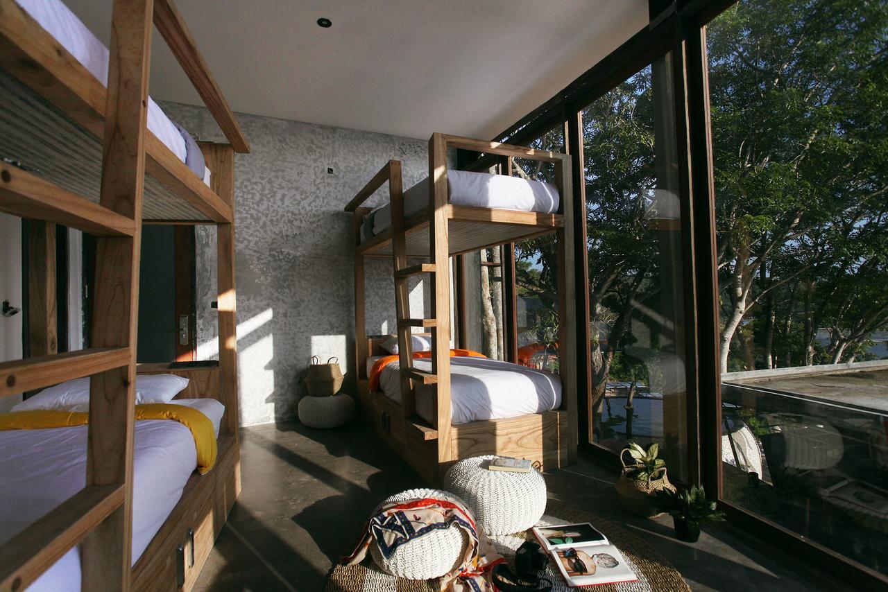 Bong Hostel Nusa Lembongan Exterior foto