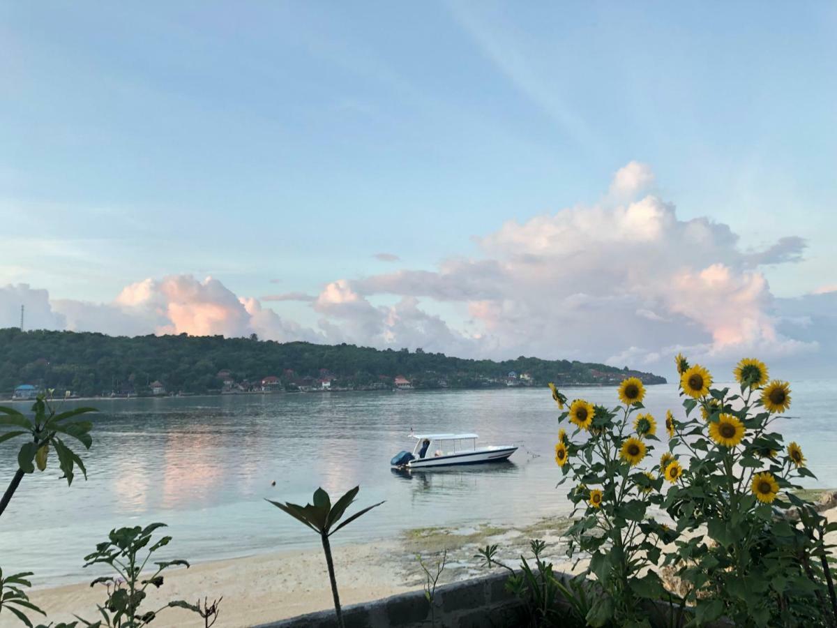 Bong Hostel Nusa Lembongan Exterior foto