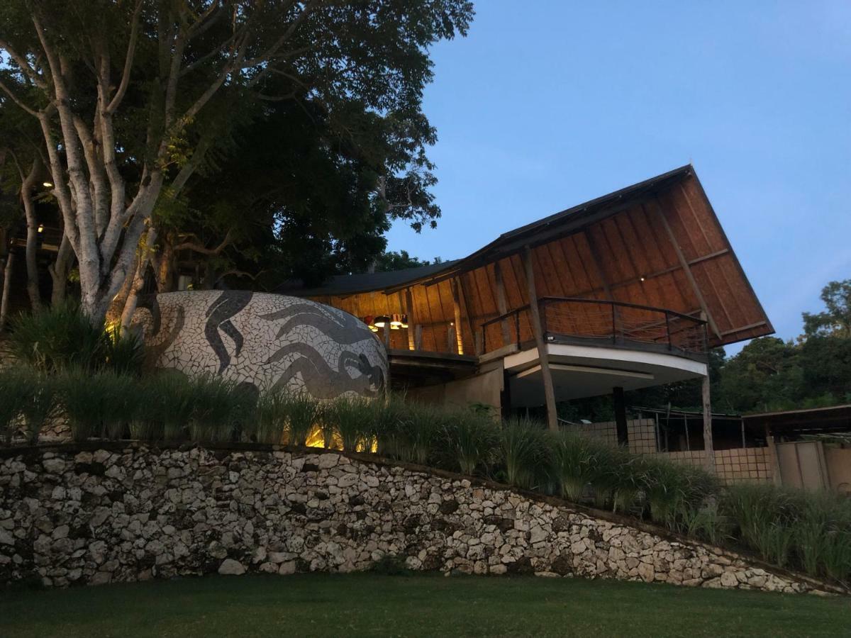 Bong Hostel Nusa Lembongan Exterior foto